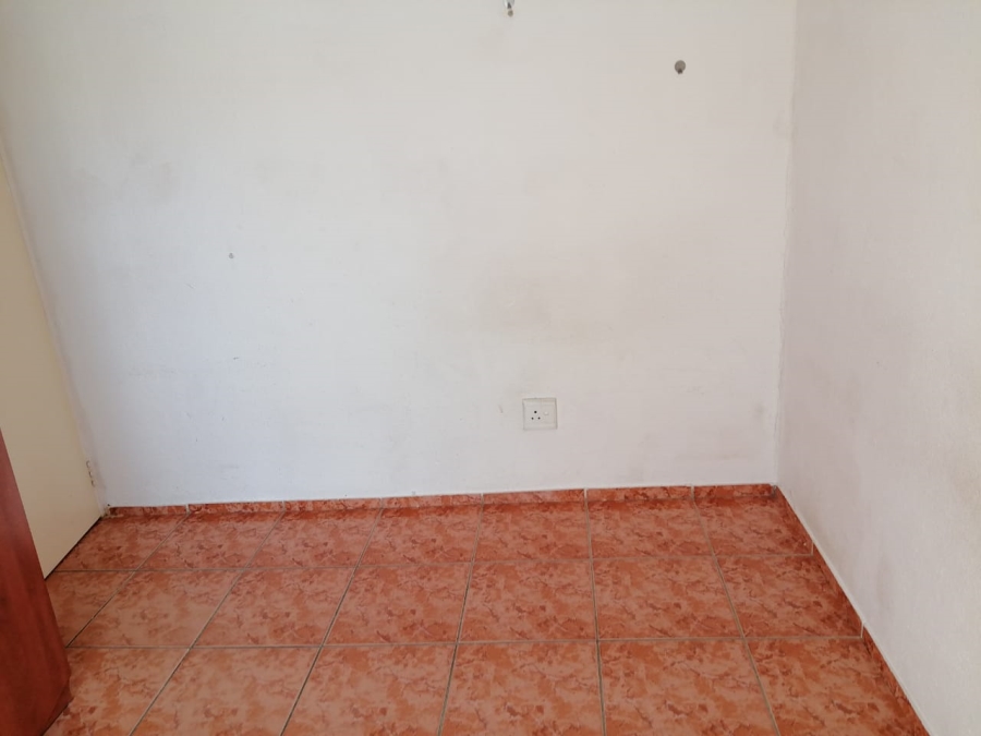 To Let 3 Bedroom Property for Rent in Tlhabane West North West